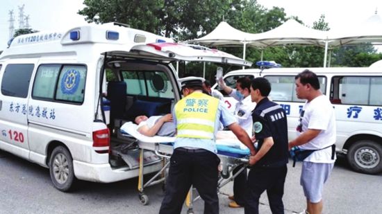 廣州救護(hù)車的容量配置，成社會(huì)關(guān)注問(wèn)題01